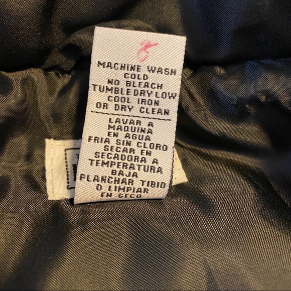 Keren Hart Quilted Black Vest w Front Pockets - Picture 6 of 6